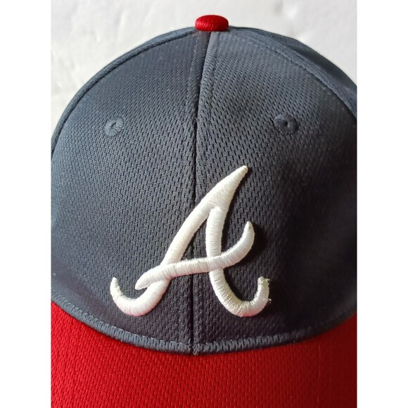Atlanta Braves Hat Navy Blue Embroidered Strapback Cap - Picture 2 of 8